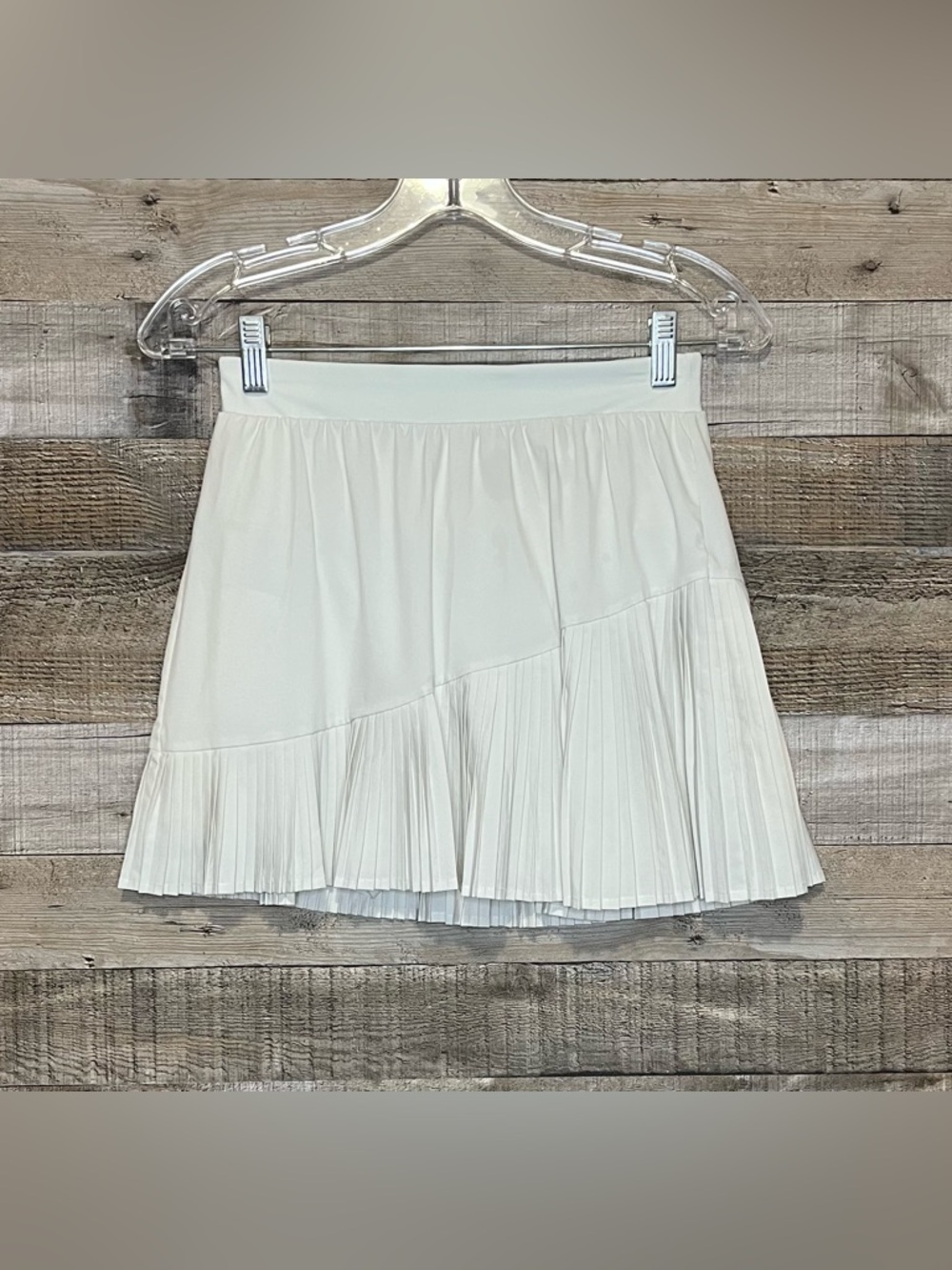 SPANX Get Moving Pleated Skort, Off White Size Small Golf Pickle Ball Tennis